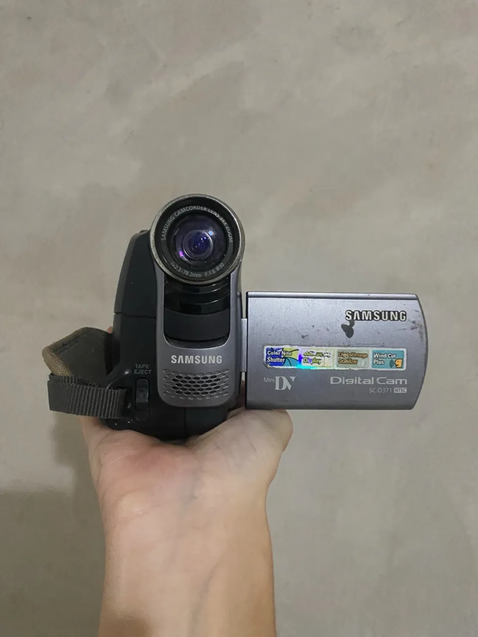 Câmera Filmadora Samsung Vintage, para decoração ou coleção.