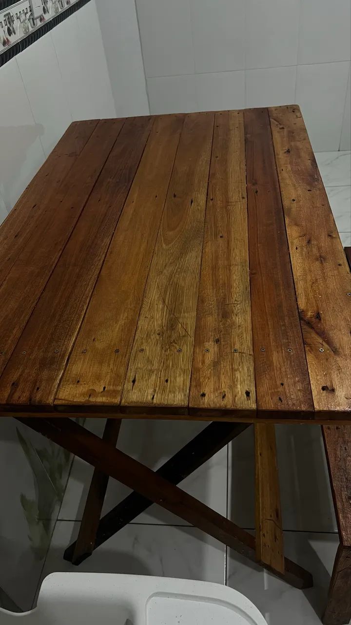 Mesa de madeira 65568089225474121