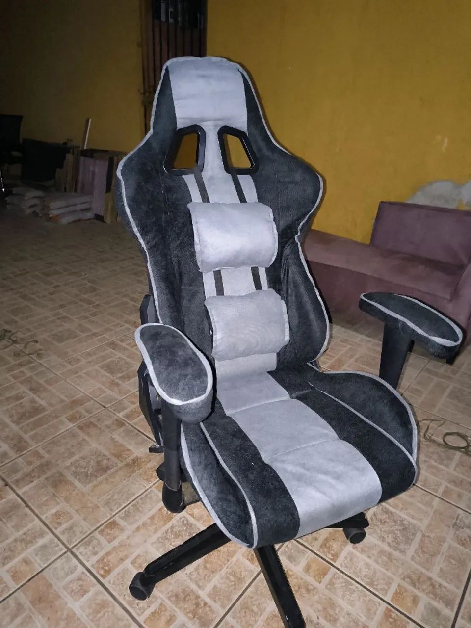 Cadeira Gamer Confortável estofado zero