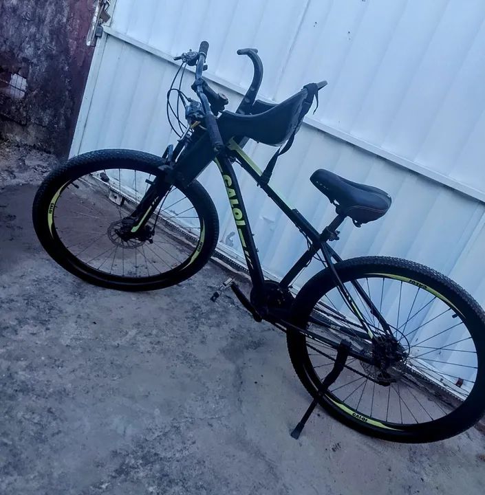 Bicicleta Caloi Aro 29 com cadeirinha para Criança