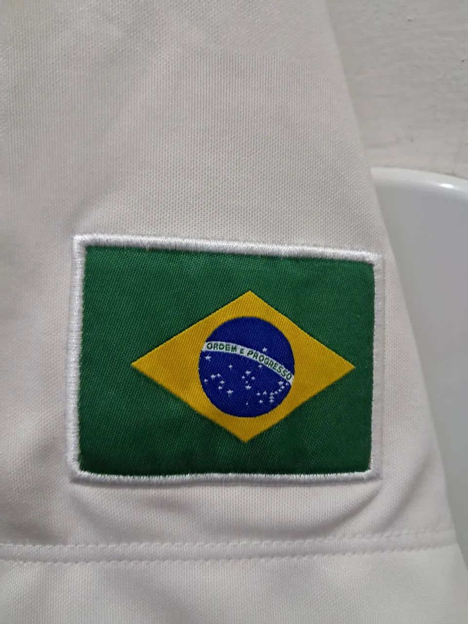 Blusa da Nike. Tamanho M.48cm de Largura;73 cm de Comprimento.  - Foto 4