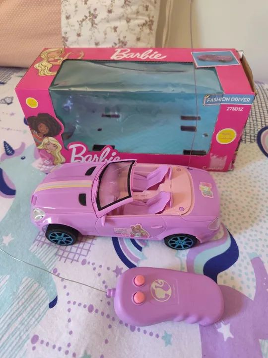 Carro de controle remoto Barbie