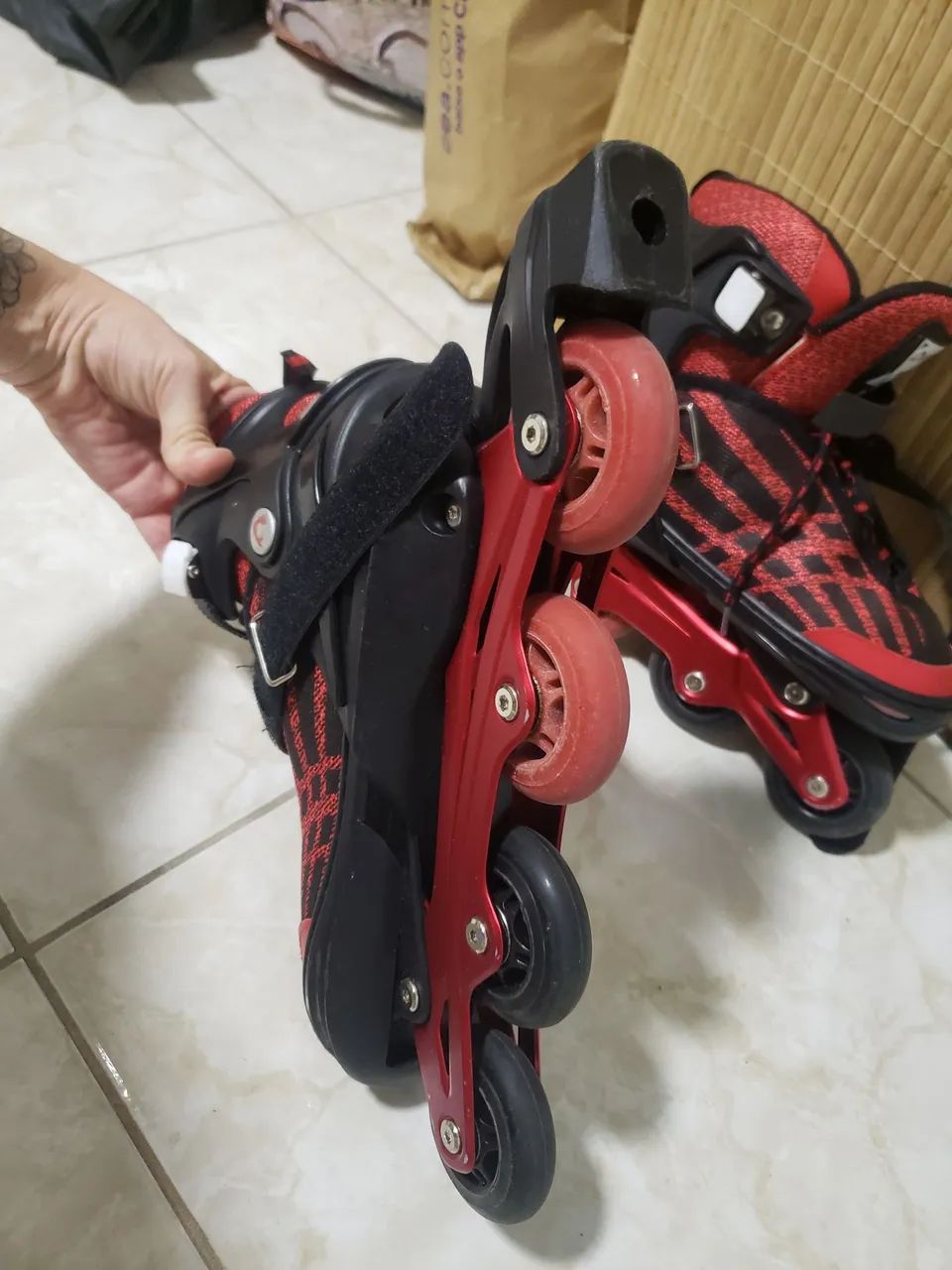 Patins Inline Adulto - Tamanho Ajustável - Foto 2