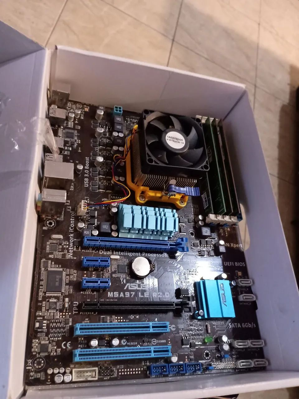 Vendo kit placa mãe processador e memória  - Foto 2
