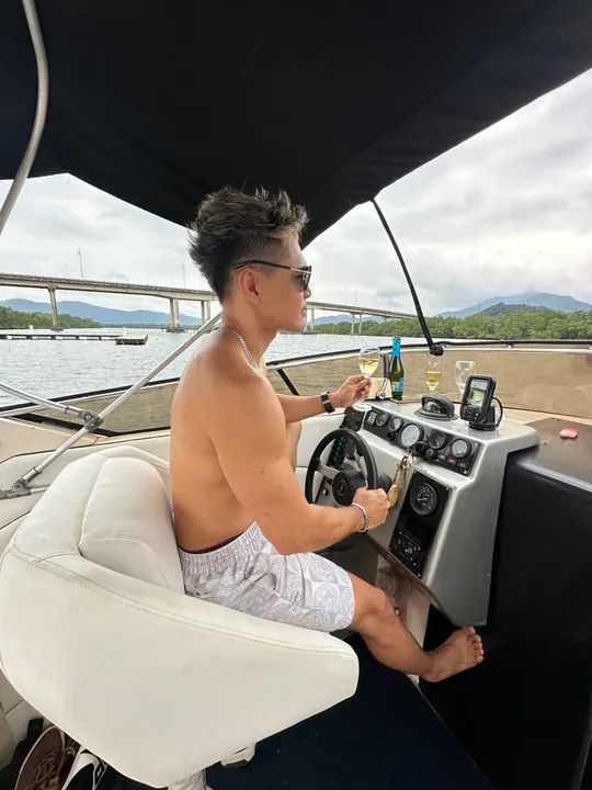 Lancha "ROYALS" 7,30m - De R$ 160mil por R$ 100mil - Oportunidade Lazer & Esporte - Foto 10