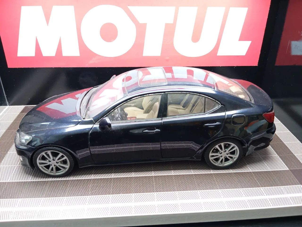 ミニカー AUTO ART (2006 LEXUS IS 350) ミニカー AUTO ART (2006 LEXUS IS 350) 1:18 Diecast model car