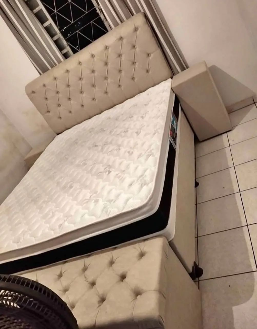 Cama Box Casal com Cabeceira e recamier 