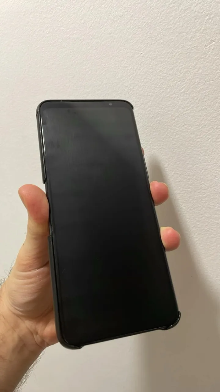 ASUS ROG Phone 5s (CELULAR GAMER)