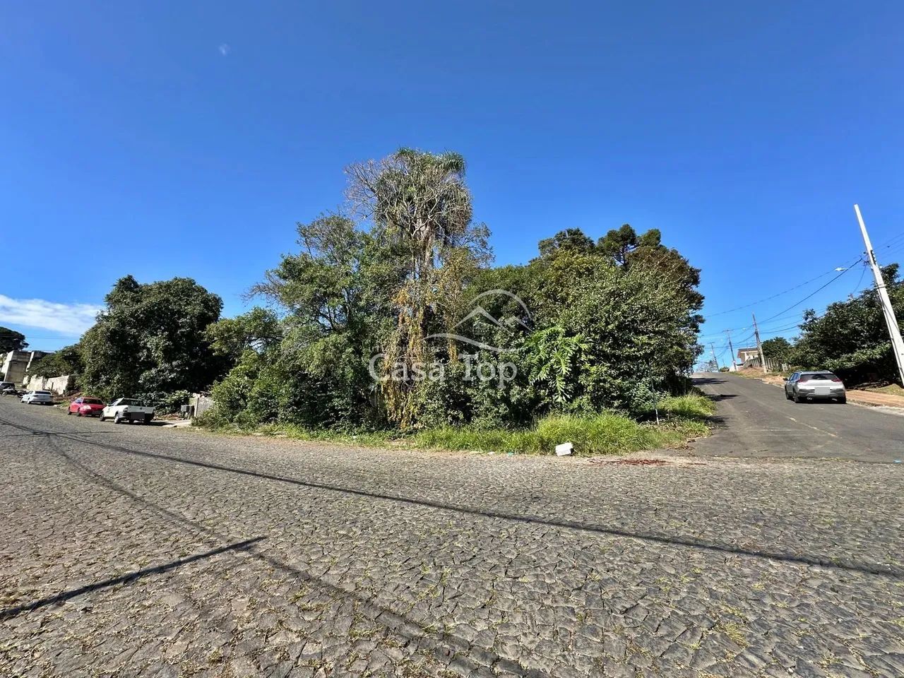 Terreno à venda Uvaranas