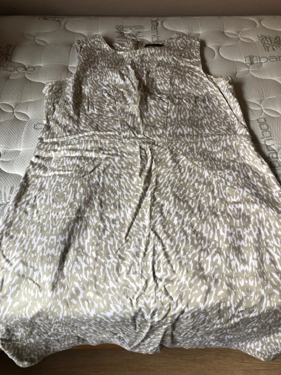 Vestido usado apenas uma vez  - Foto 2