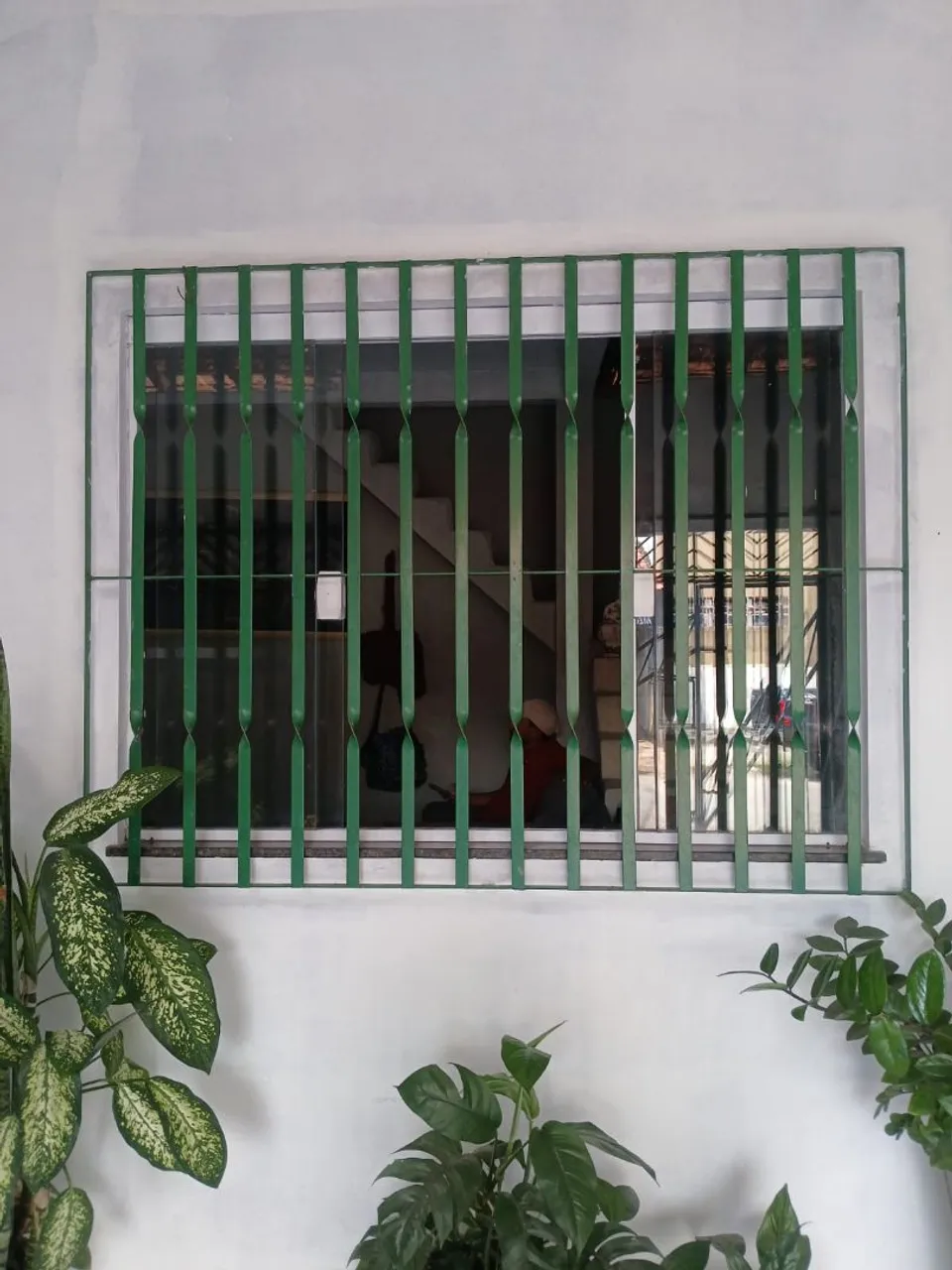 Janela com Grade de Proteção