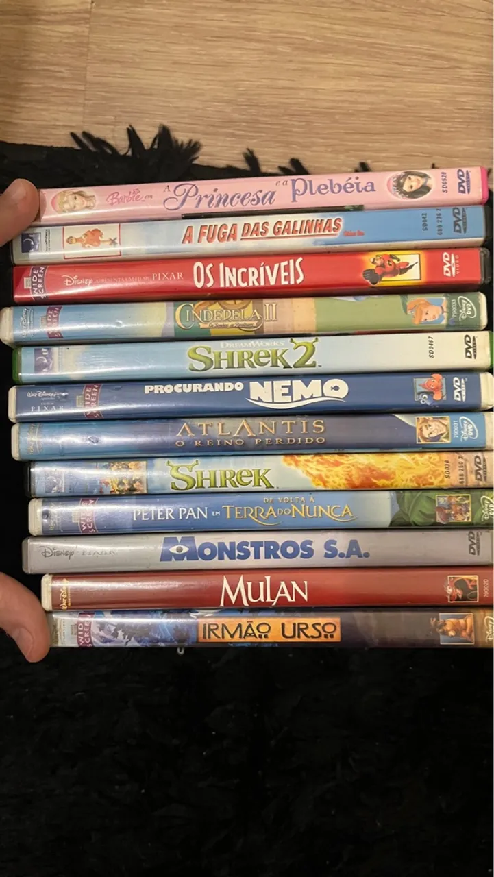 Lote de 88 DVD