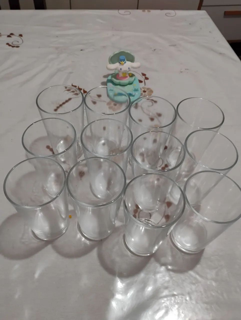 Jogo com 12 copos 