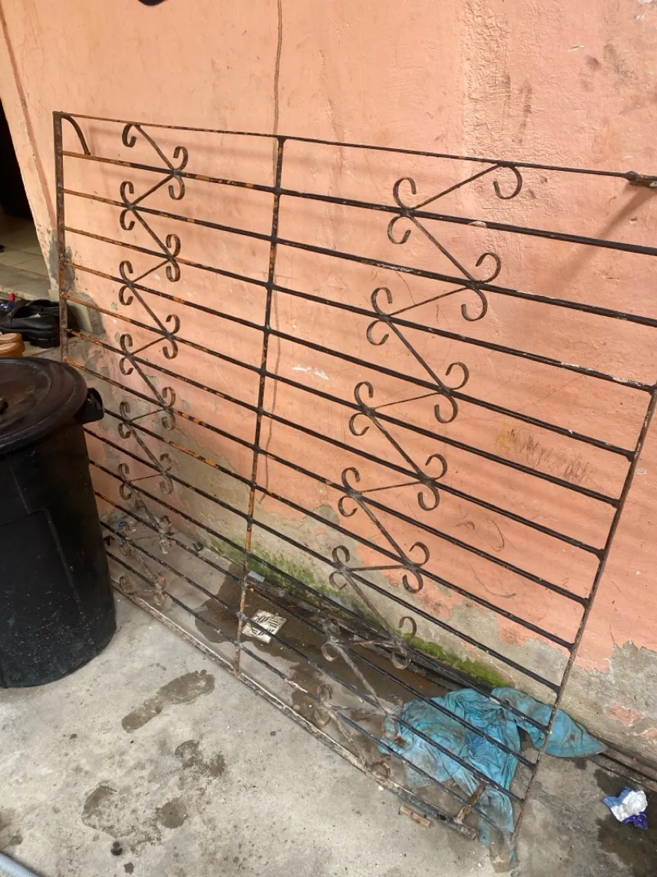 Grade de proteção para janelas