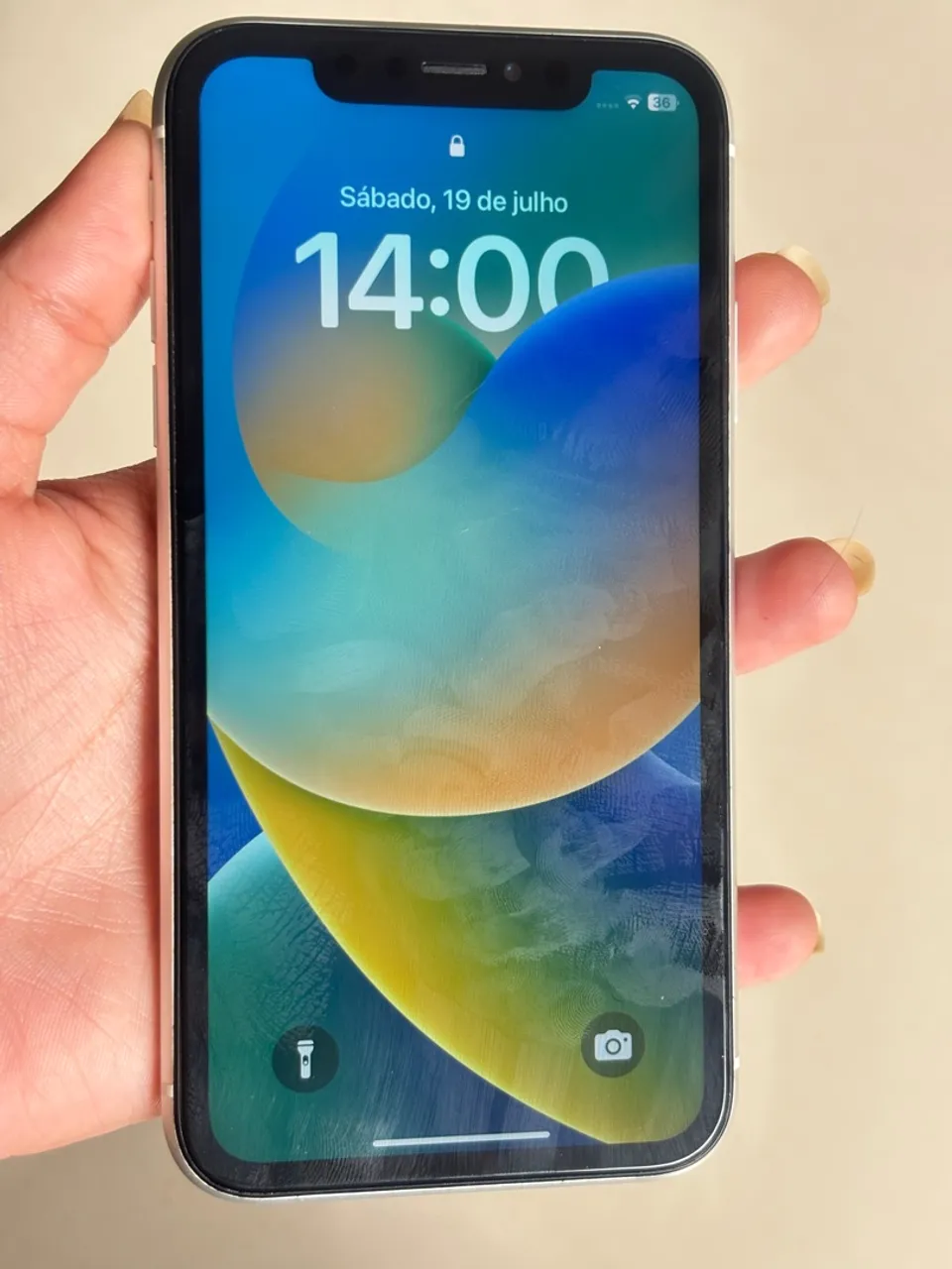 iPhone XR branco 128gb Excelente