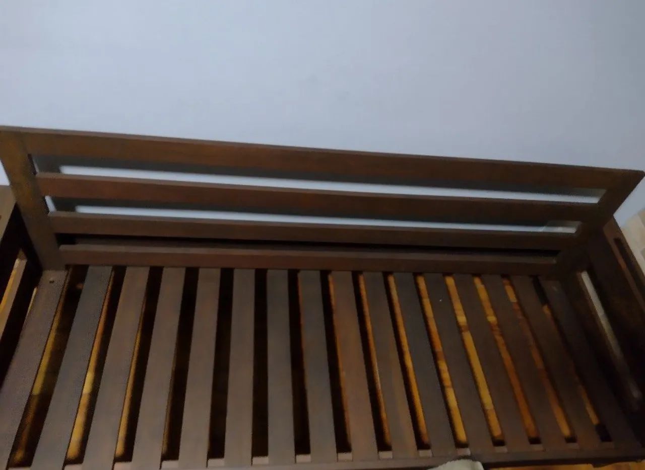 Sofá 3 lugares madeira maciça  - Foto 2