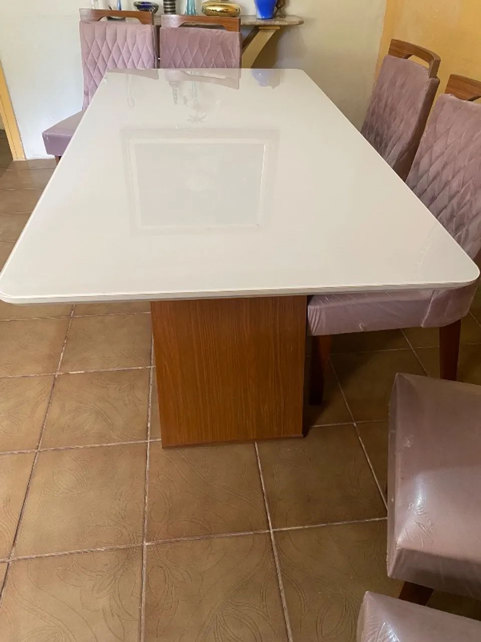 Dining Table64520805978370122