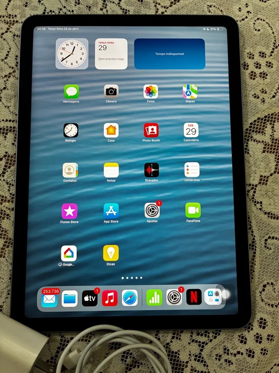 iPad Air 4a geração 64gb azul - Foto 2