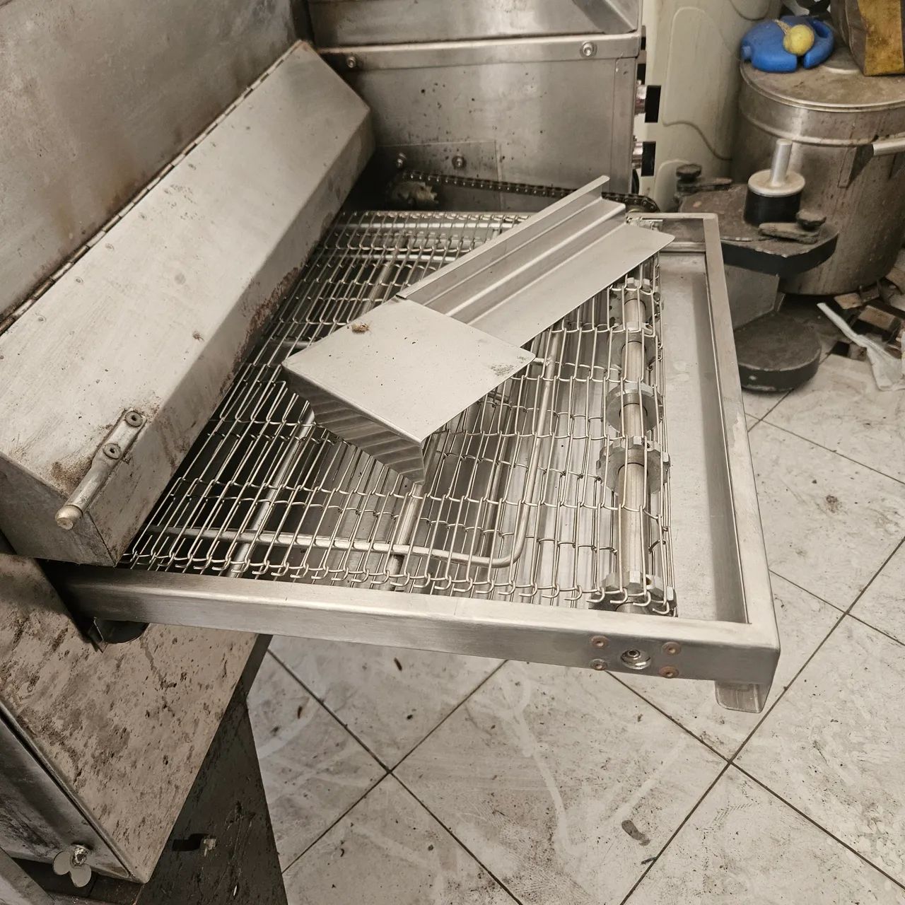 Dois Fornos Industriais  Usados