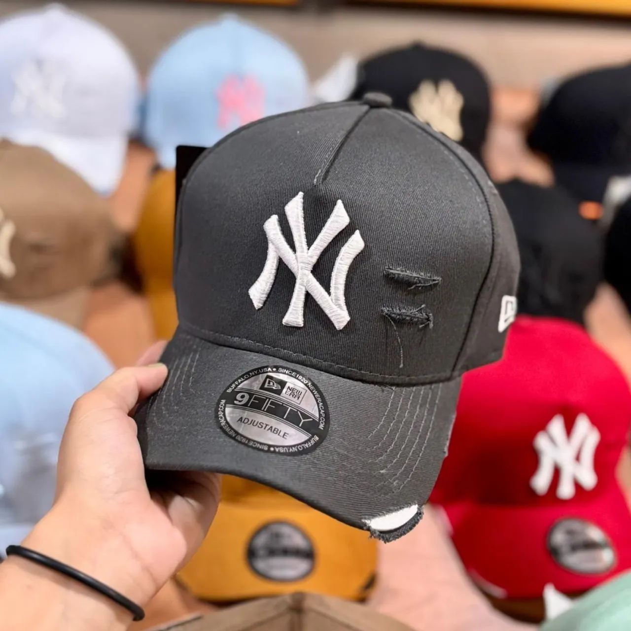 Boné New Era NY 9FIFTY Ajustável  - Foto 4