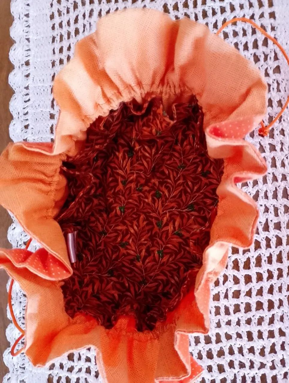 Bolsa porta trecos laranja com bolinhas - Foto 2