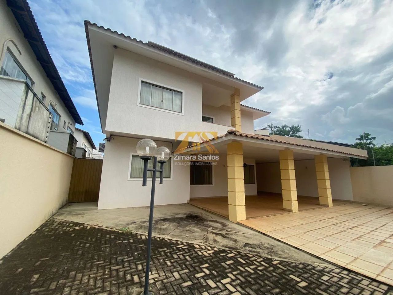 Casa Alto Padrão, com 4 suítes, 81 m² - 606 sul (Arse 62) - Palmas/TO