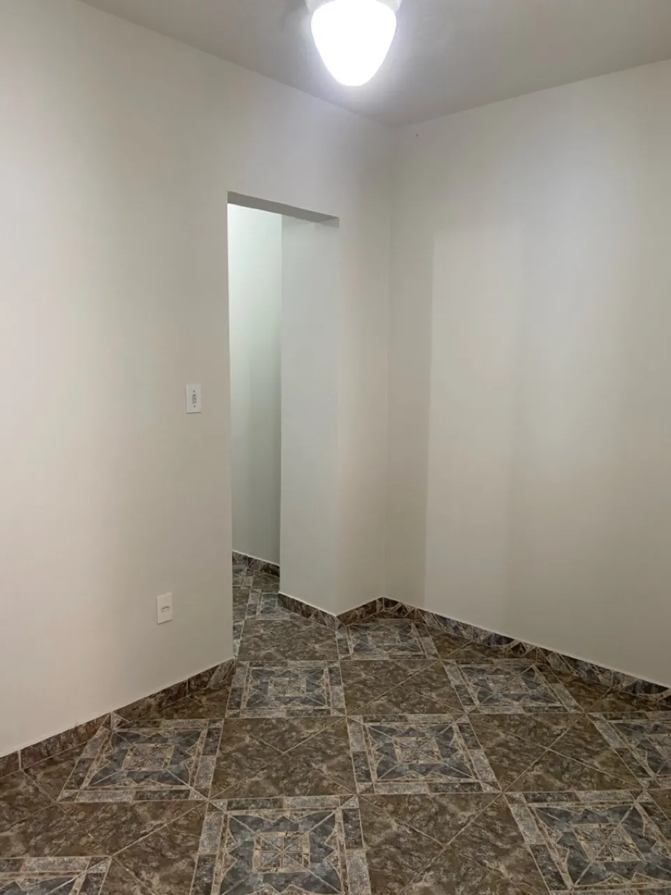 Alugo apartamento no Centro de São João de Meriti