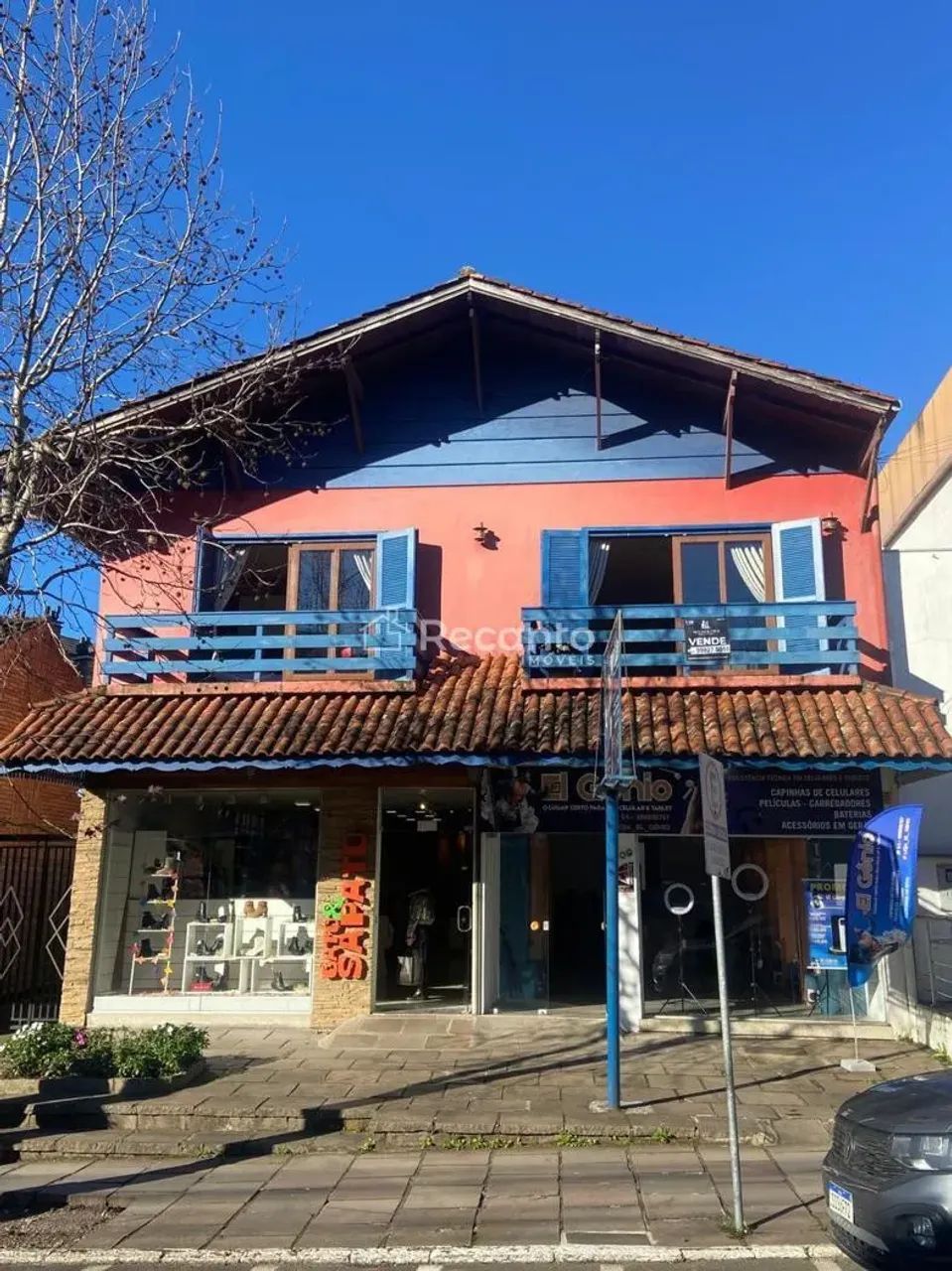 SALA COMERCIAL A VENDA NO CENTRO DE CANELA