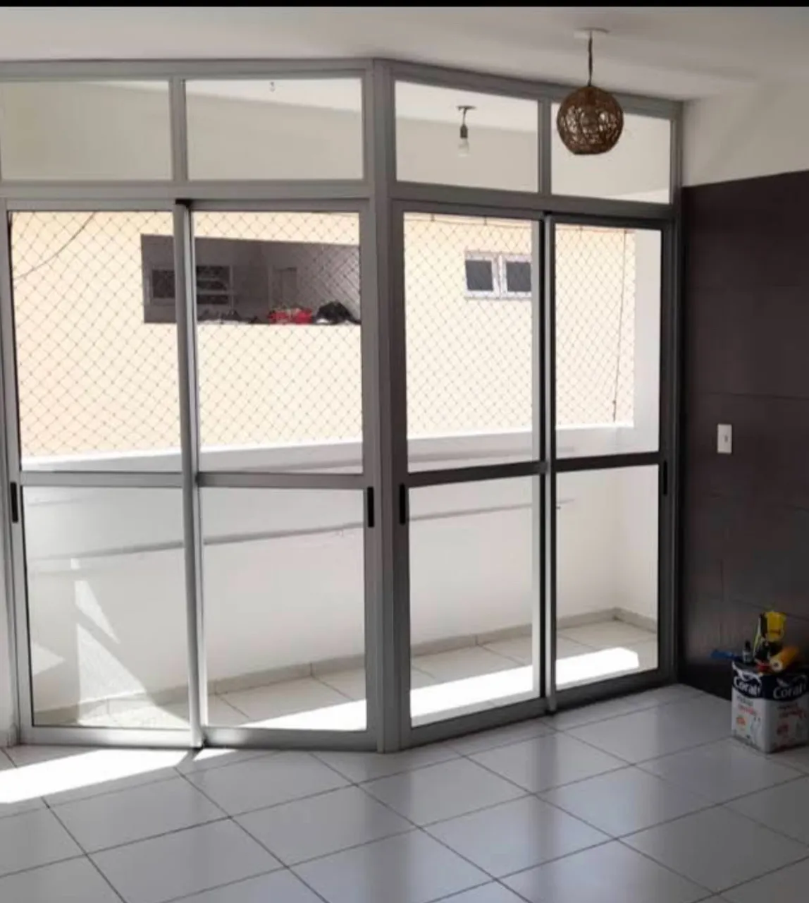 Janelas e Portas de Alumínio Sob Medida