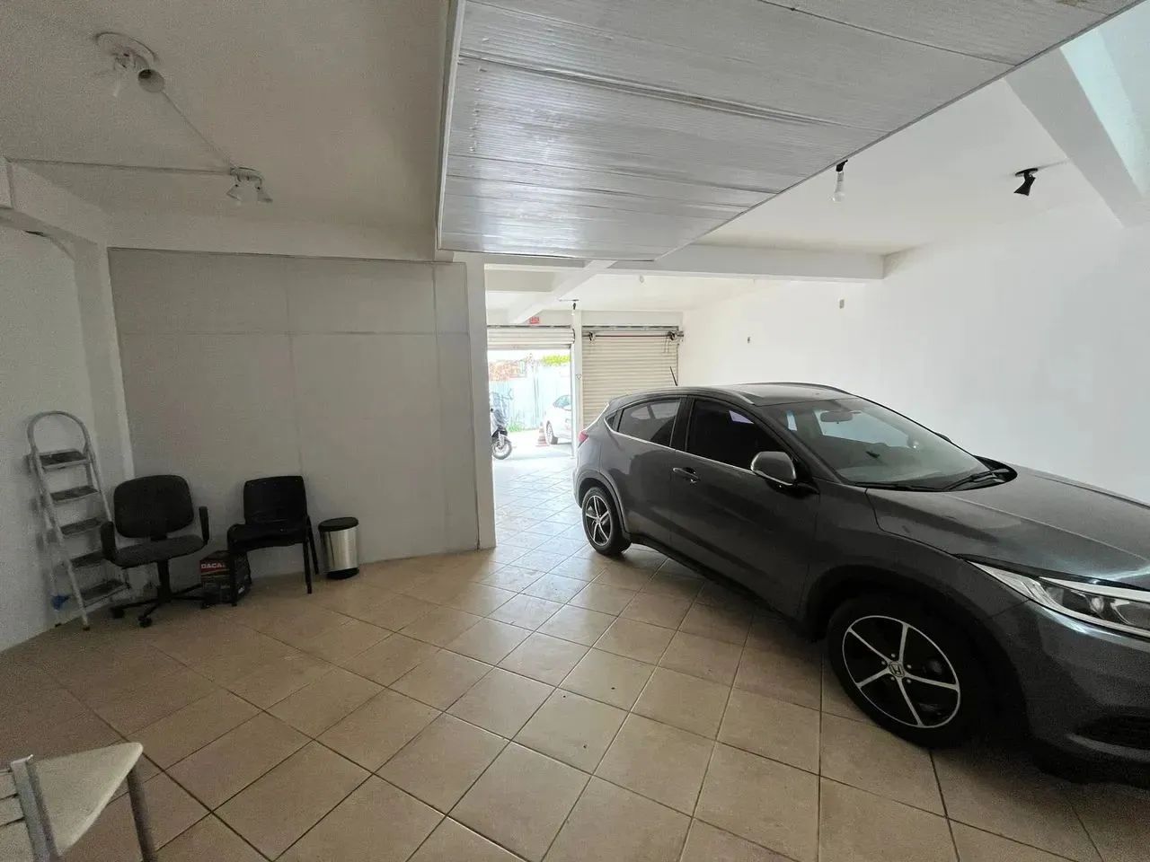 ALUGA-SE SALA TÉRREA COMERCIAL - Agronômica - Florianópolis - SC - Foto 5