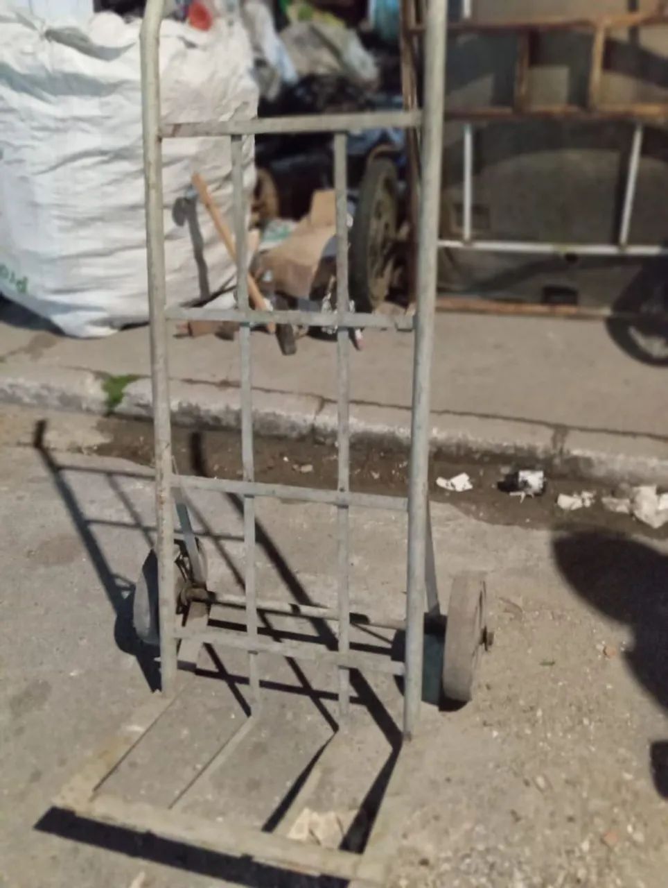 Carrinho de mão - Foto 2