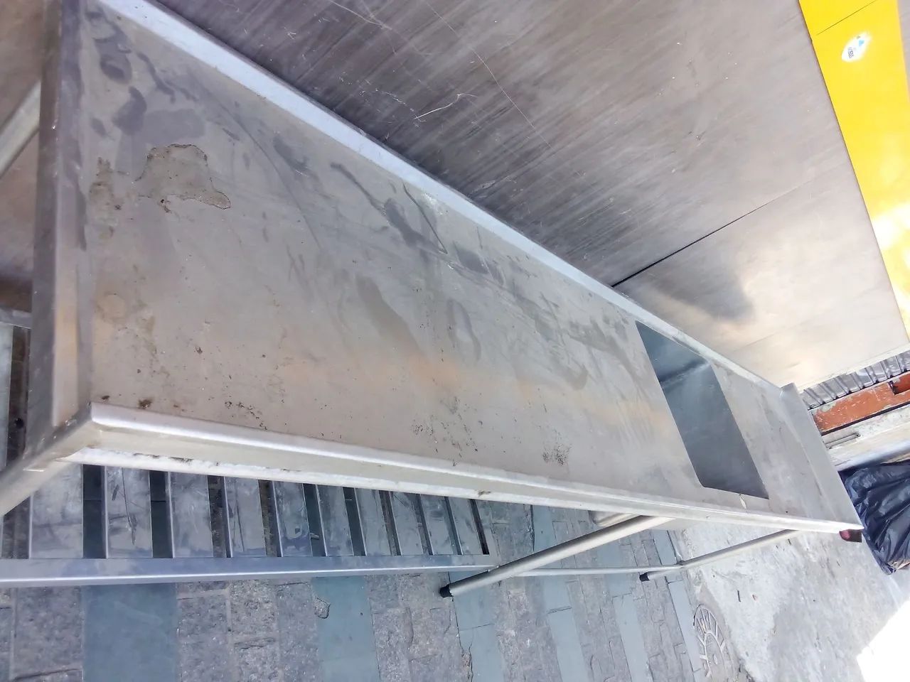 Bancada de Aço Inox com Cuba e paneleiro  - Foto 5
