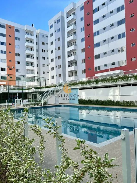 Apartamento  com 2 quartos para locação em Areias - São José - SC