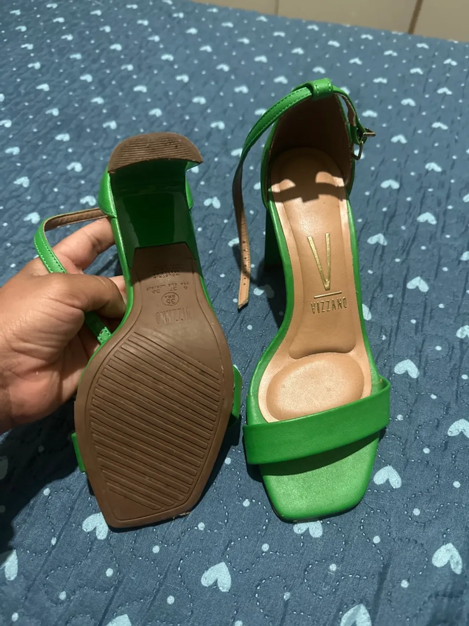 Sandália Vizzano Verde - Elegância e Conforto!