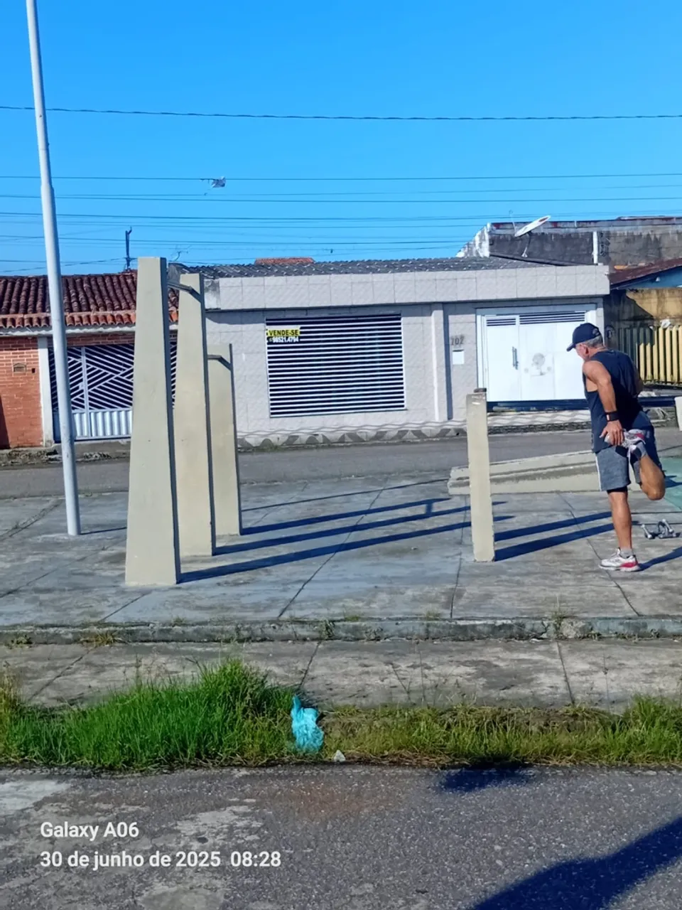 Casa no sideral, leia o anúncio