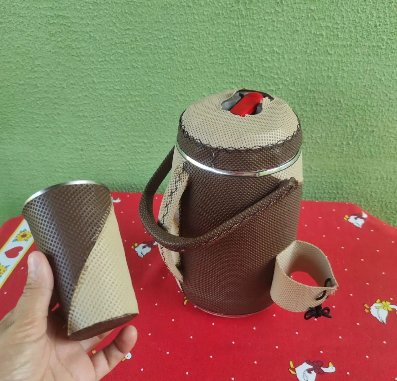 Garrafa Semi Nova: Não abaixo o preço e nem entrego!