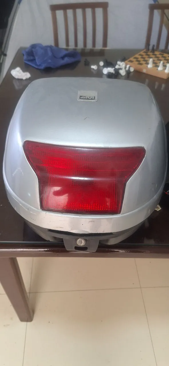 Baú Givi