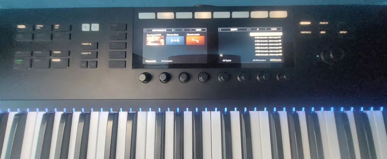 Komplete Kontrol S49 Mk2 Oportunidade!!! - Instrumentos musicais