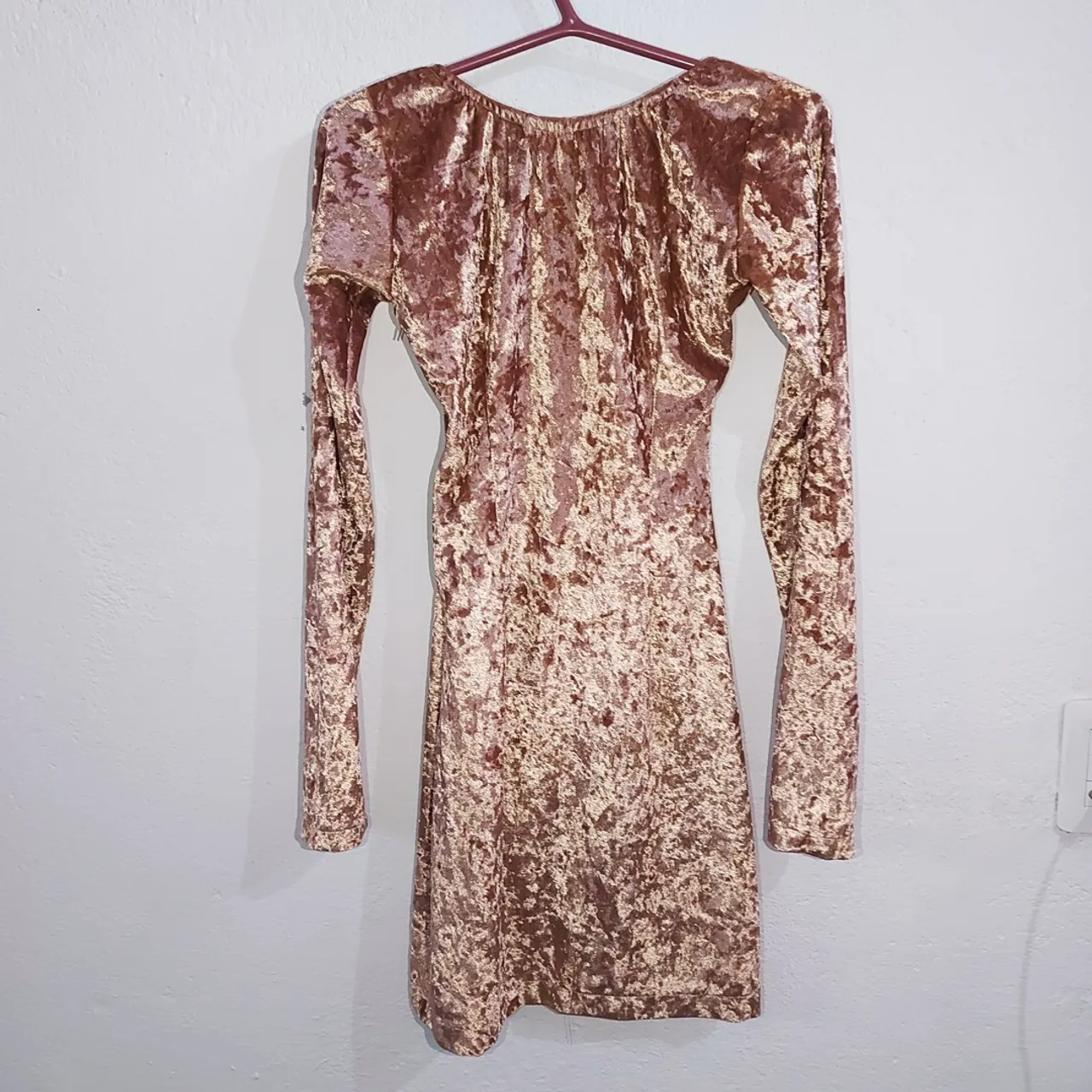 Vestido Veludo Manga Longa