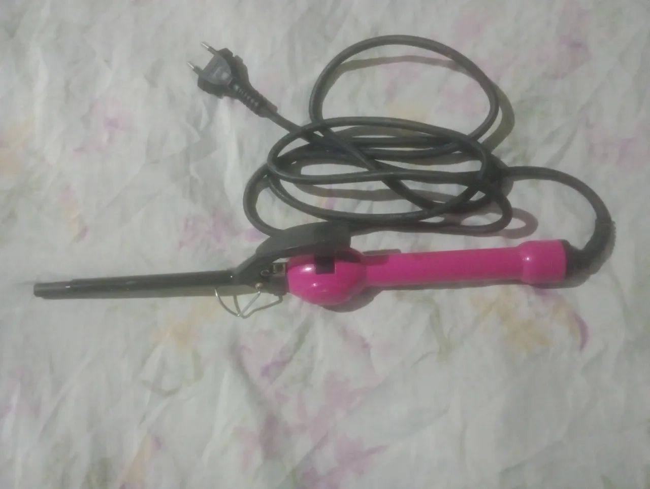 Vende-se modelador de caixos Babyliss 