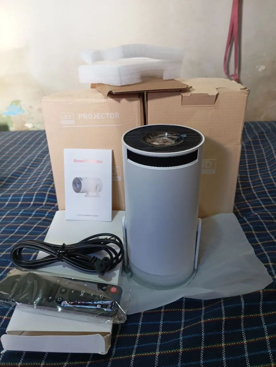 Projetor 4K HD 150 Polegadas Celular, Tv B0x, Xbox, PS, Pc, Wifi e Bluetooth HY300 - Foto 5