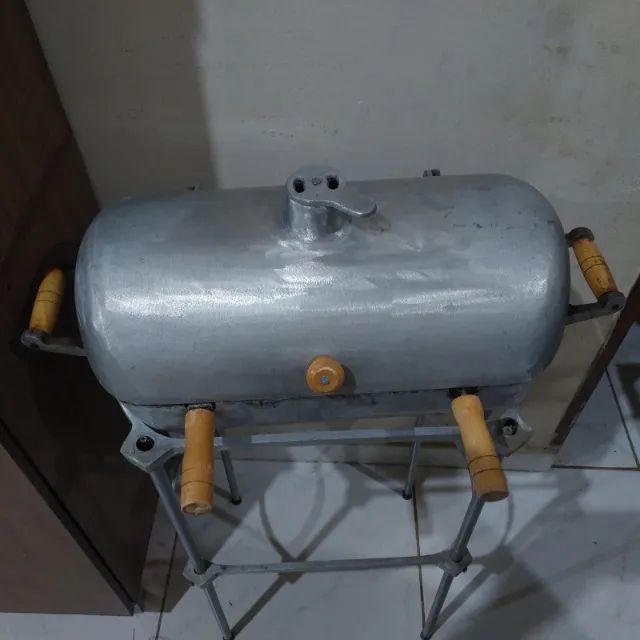 Churrasqueira A Bafo, Defumador, De Alumínio Fundido 