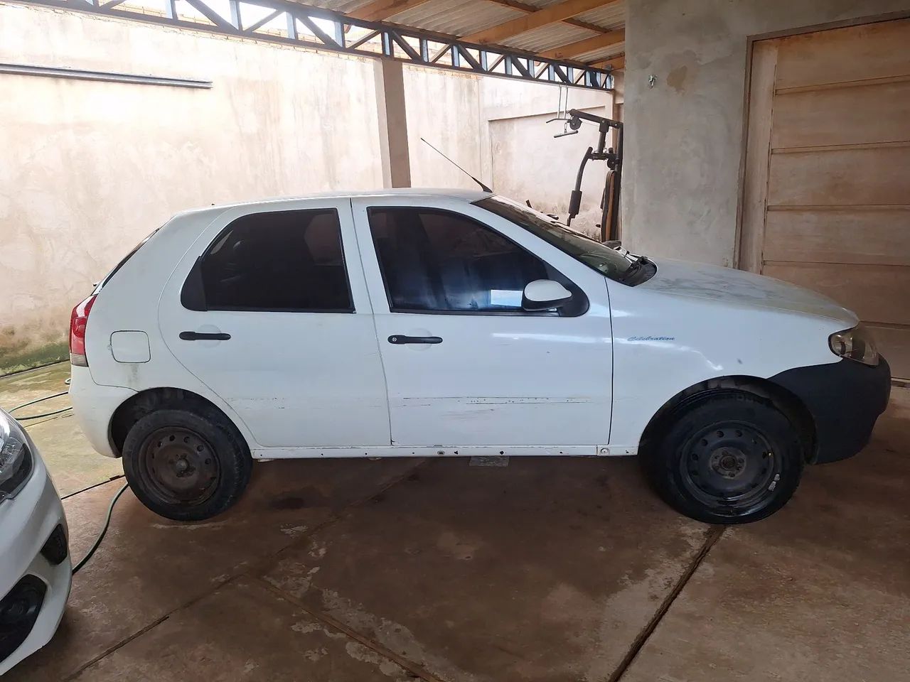 Fiat Palio celebratin motor fire 1.0 único dono