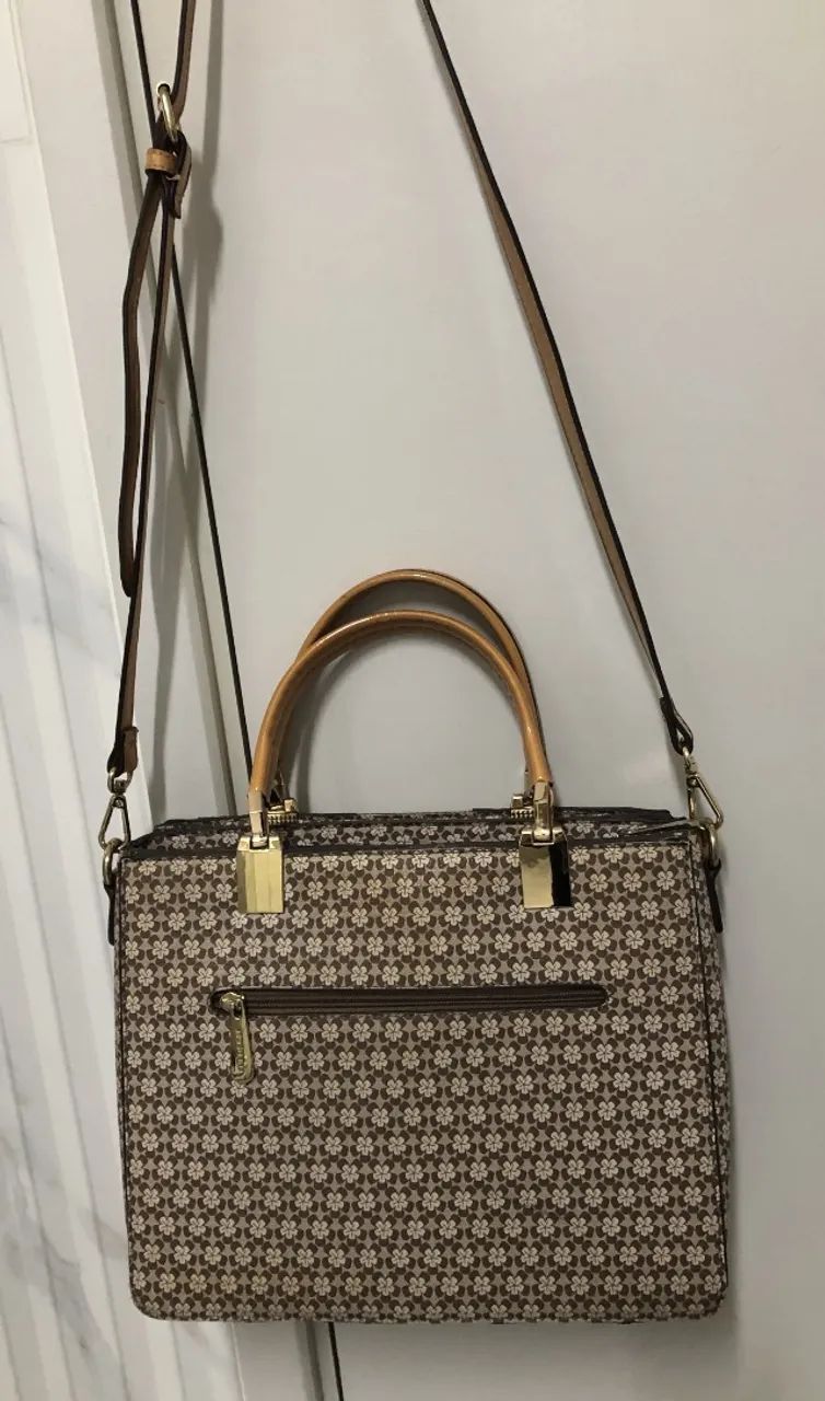 Linda, Fina e Prática bolsa da Chenson.