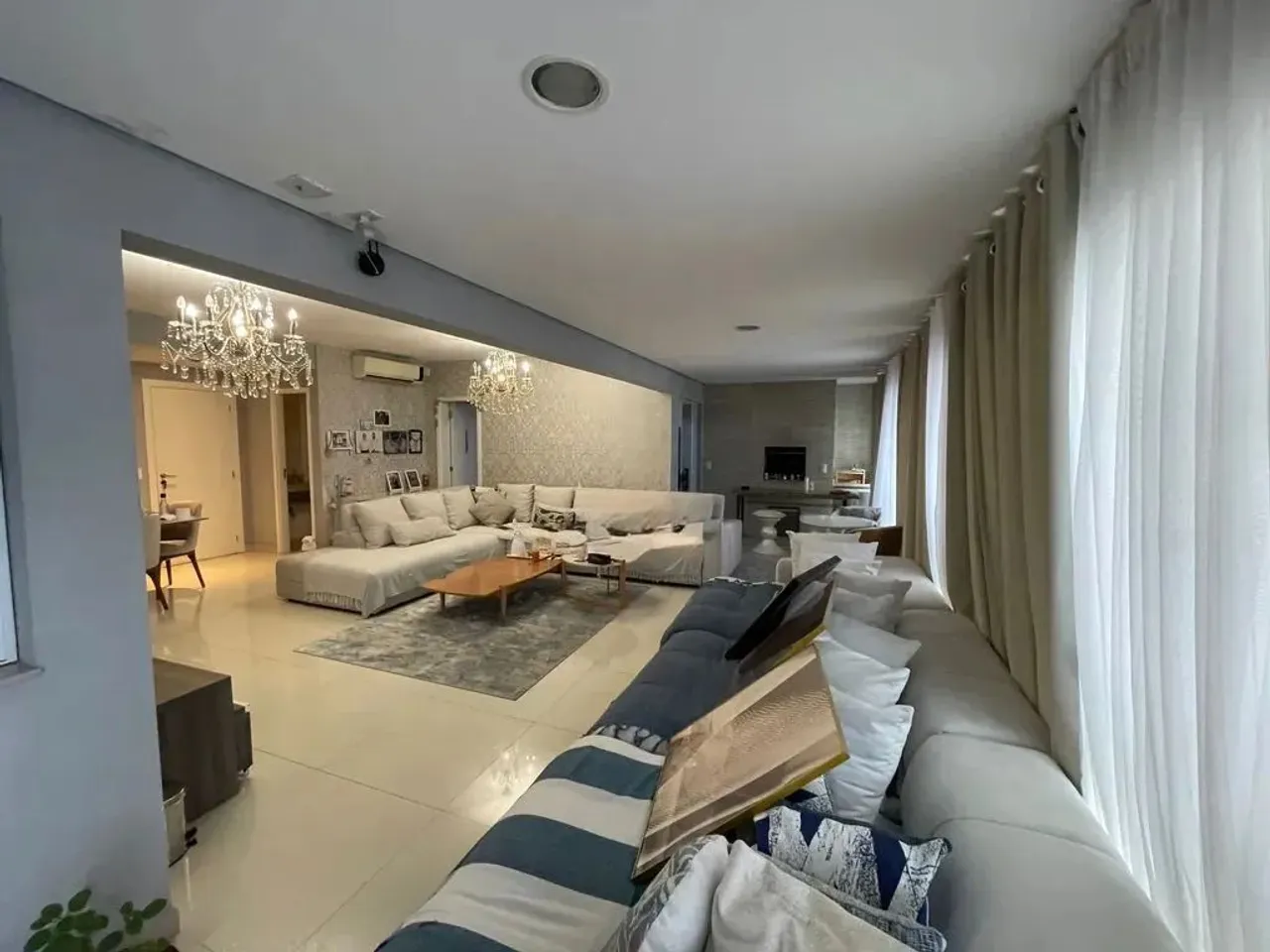 Apartamento com 3 dormitórios à venda, 151 m² por R$ 1.900.000,00 - Royal Park - São José