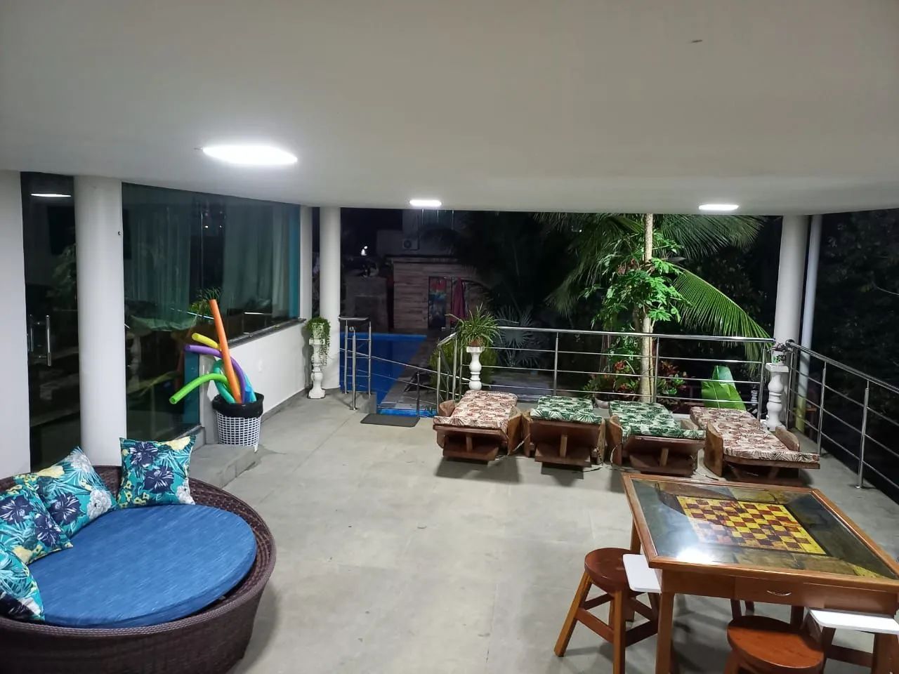 //Casa mobiliada no Condomínio Morada dos Nobres 