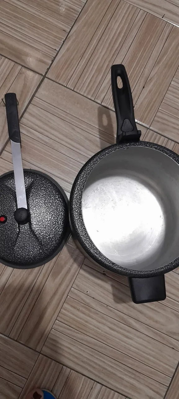 Panela de pressão 7 litros