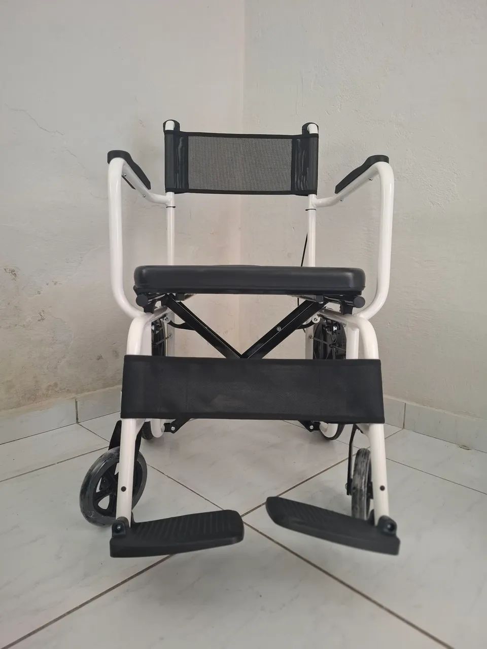 Cadeira Higiênica Nova - DY2060ALJ - Foto 3