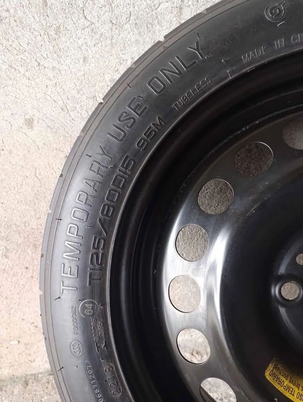 Estepe fino Renault  - Foto 2