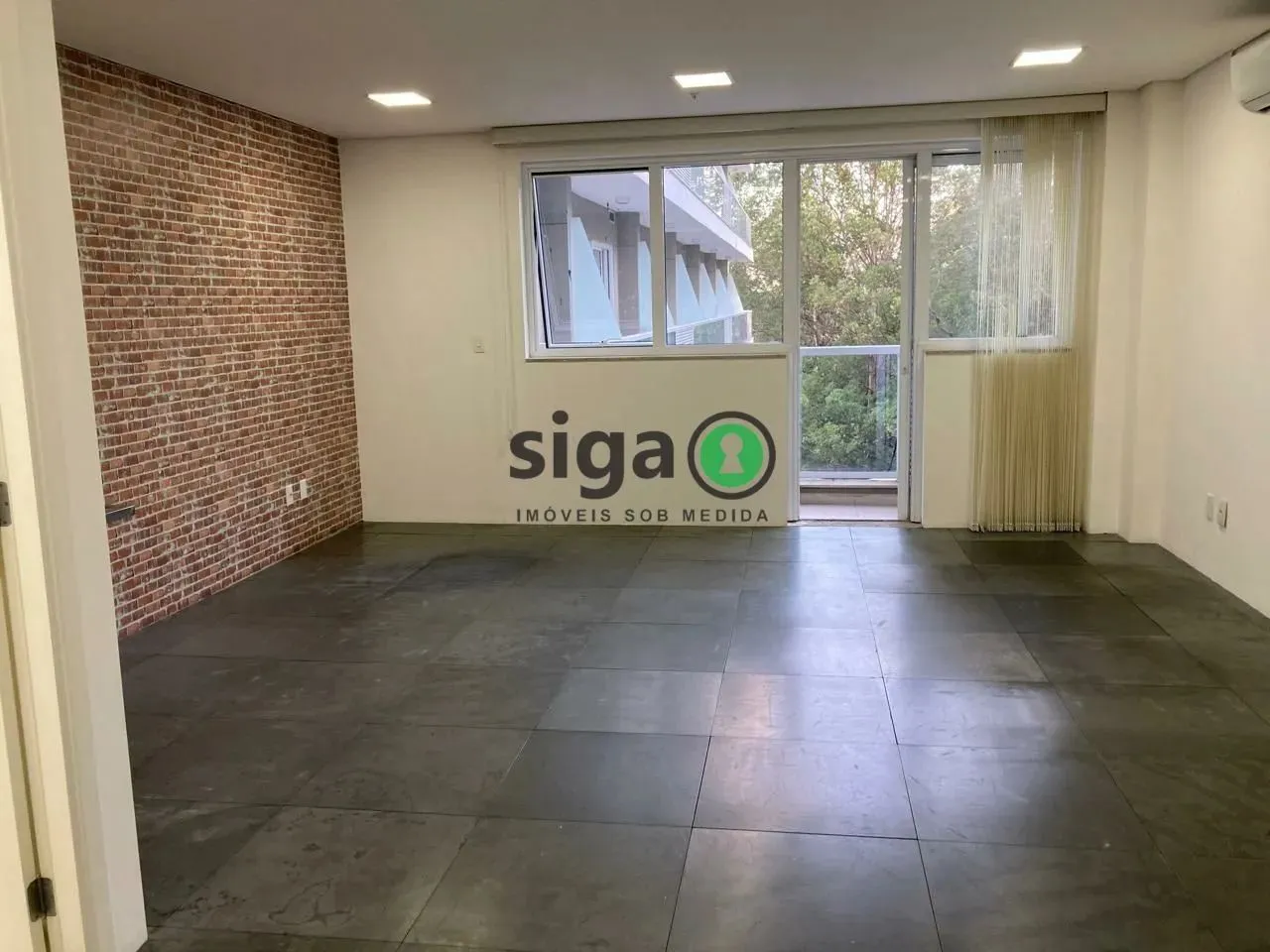Sala comercial para venda e locação na Vila Andrade
